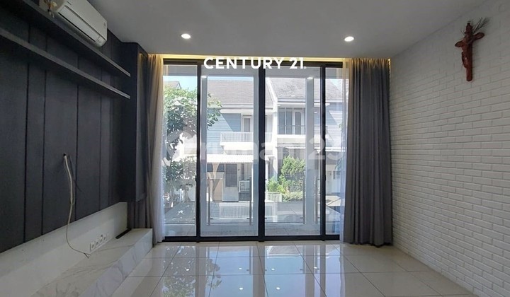 Modern House In Pondok Pinang Town House Jaksel 4291 2