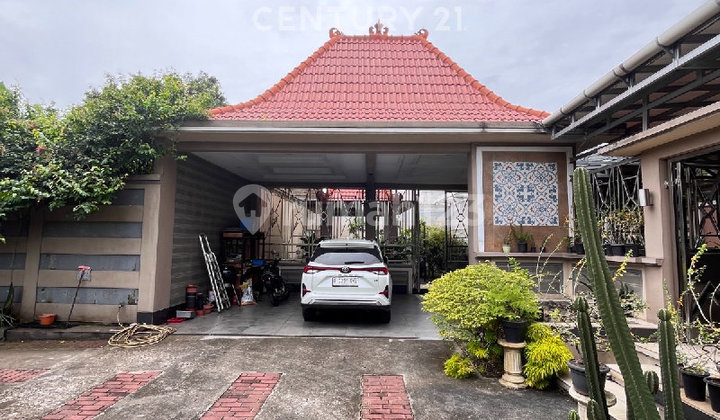 Luxury and Serene House for Sale in Gunung Putri, Bogor