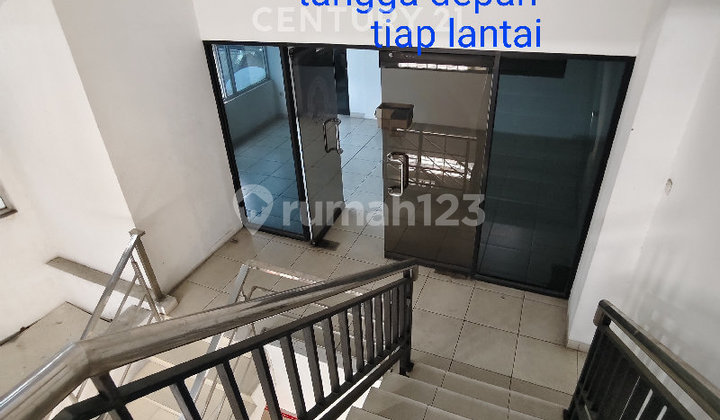 5-Storey Linked Shophouse in Kemayoran, Central Jakarta 2