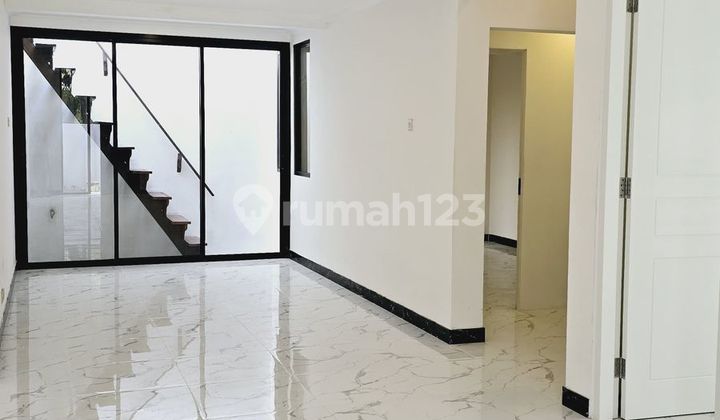 Dijual Rumah Citraland Murah Baru Renov Gress