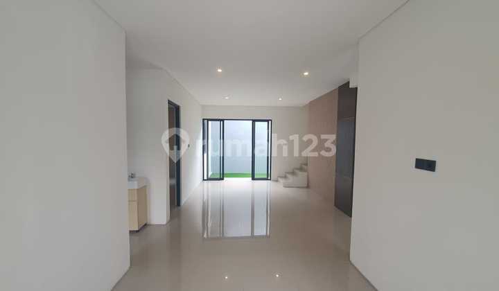 Dijual Cepat Rumah Citraland Baru Bagus Gress 2