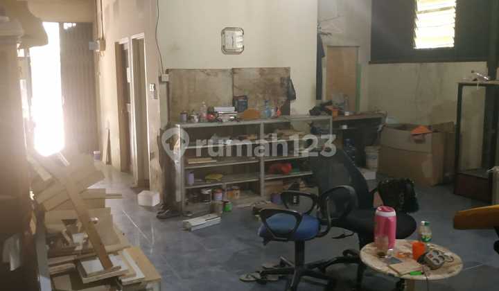 Dijual Gudang di Kemayoran Hitung Tanah