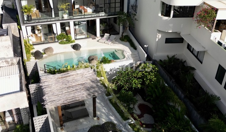 Mewah | Villa Eksklusif 6Kt - Pererenan