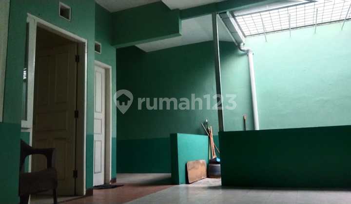 Disewakan Rumah di Cluster Taman Sari - Kota Harapan Indah Bagus