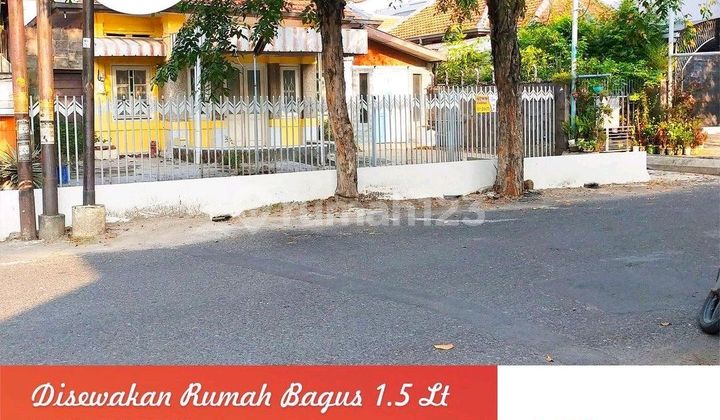 Dijual Rumah Tengah Kota di Jalan Kemuning Raya 1