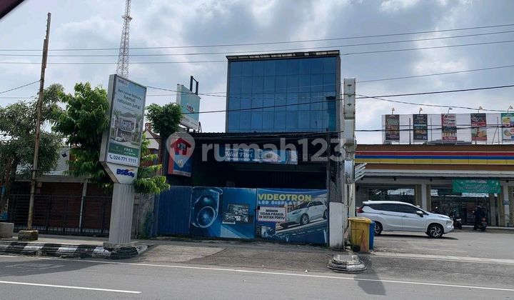 Dijual Rumah di Pusat Kota Semarang di Jl. Gajahmada Cocok untuk Usaha 1