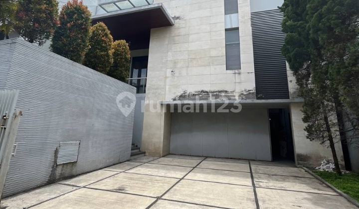 Rumah Lux Minimalis Full Furnished Siap Pakai di Sayap Pasteur