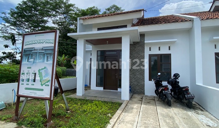 Ready-to-Occupy House with a Strategic Location in Cilacap