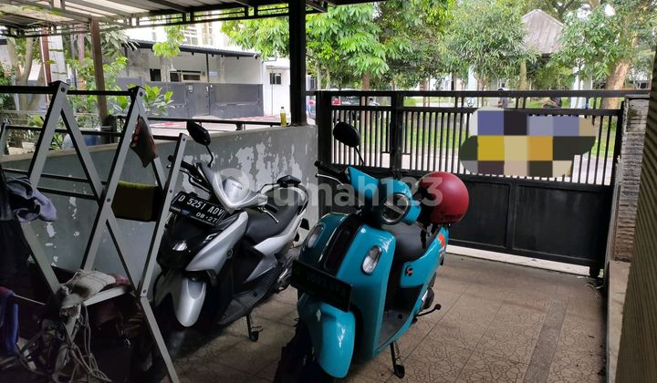 Jual Cepat, Rumah 2 Lantai, Lokasi Strategis 2