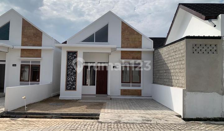 Rumah Modern Minimalis Dekat Kota Mataram