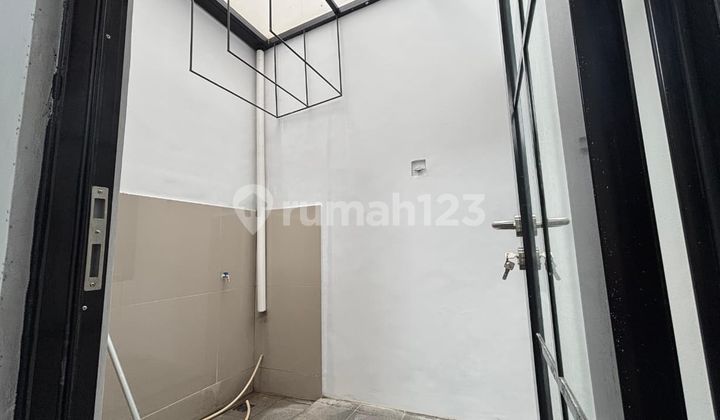 Rumah Baru Mezzanine Rooftop Harga 1 Lantai di Area Pemda Bogor