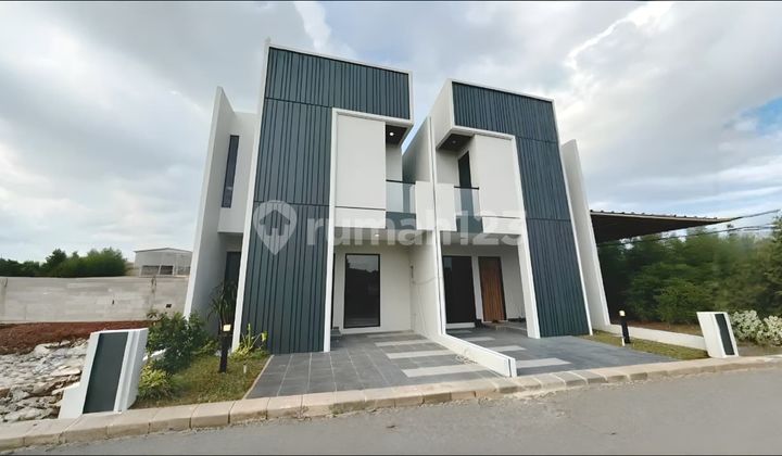 Rumah 2 Lantai di Depok, Tol Sawangan dan Transjakarta Free Biaya