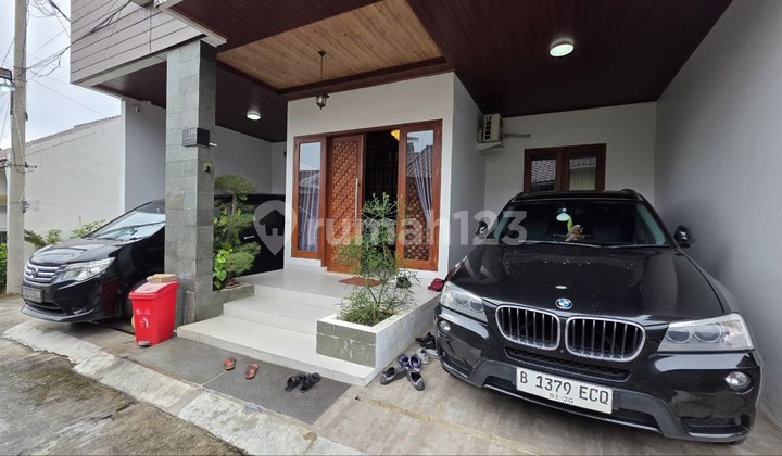 Rumah 3 Lantai Rooftop Lega Spek Istimewa Kayu Jati Semi Furnish 2