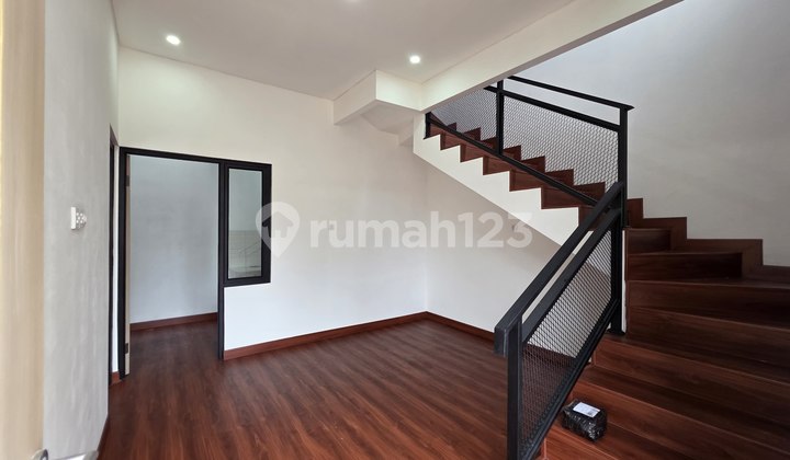 Hanya 750 Jt! Rumah 2 Lantai Depok Dekat Stasiun & Tol 2