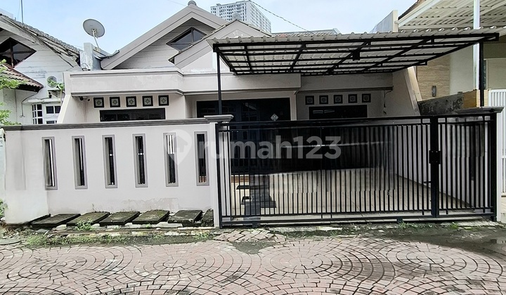 Sewa Rumah 3 Kamar Tidur KT Br - Perumahan Nirwana Eksekutif, Wonorejo, Rungkut, Surabaya Timur