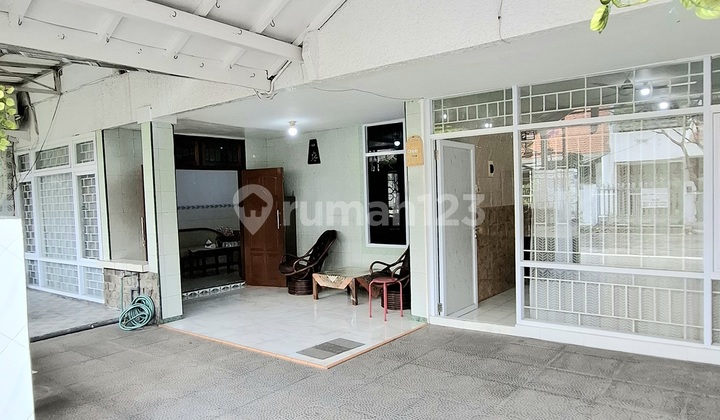 House for Rent Fully Furnished 3 Bedrooms BR - Rungkut Mejoyo, East Surabaya 2