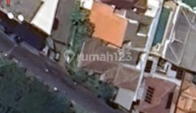 Dijual Tanah dan Bangunan Manyar Nol Jalan Manyar SHM 2