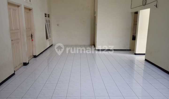 Disewakan Rumah Bagus Siap Huni Gayungsari 2