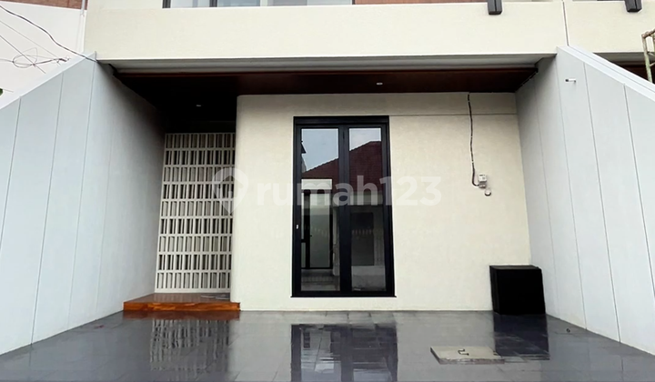 Di Jual Rumah Baru Lokasi Strategis Kanso House 2 Unit