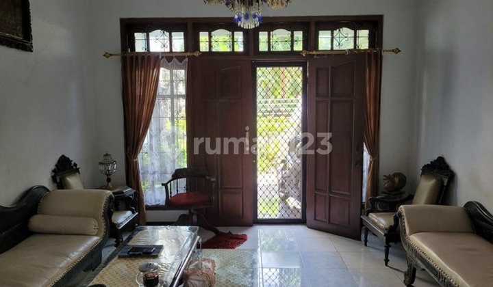 For Sale Ready-to-Occupy & Well-Maintained House, Mojoklanggru Lor 2