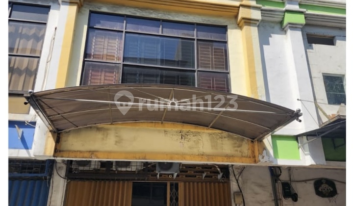 For Immediate Sale: Ruko Ready for Profit in Rungkut Megah Raya