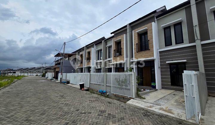 Disewakan Rumah Siap Huni Minimalis Modern, Alana Regency 2