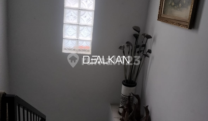 Rumah Dijual 3 Lantai di Sawahan, Surabaya 2