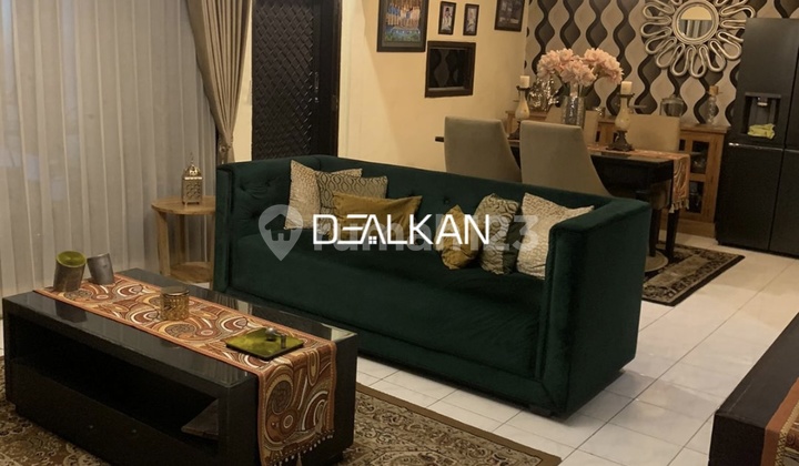 For Sale 2-Story House 0 Road in Mulyosari 2