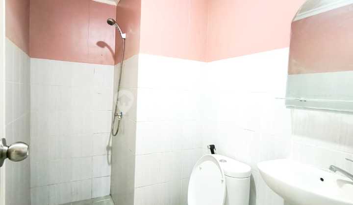 Apartemen 2 BR Puncak Dharmahusada Minimalis Full Furnish View City 2