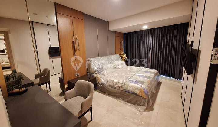 Apartemen 1 BR One Icon Minimalis View City Full Furnish 2