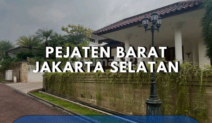 For Sale! Villa Palma West Pejaten Townhouse Strategically Located with Villa Style.