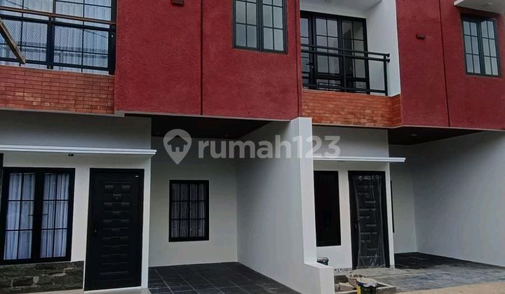 For Sale, Ready-to-Occupy Cluster House in Lubang Buaya, Cipayung, East Jakarta