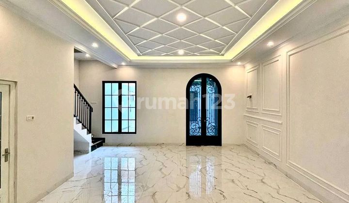 Ready-to-Occupy House Plus Plus Rooftop in Jagakarsa, South Jakarta 2