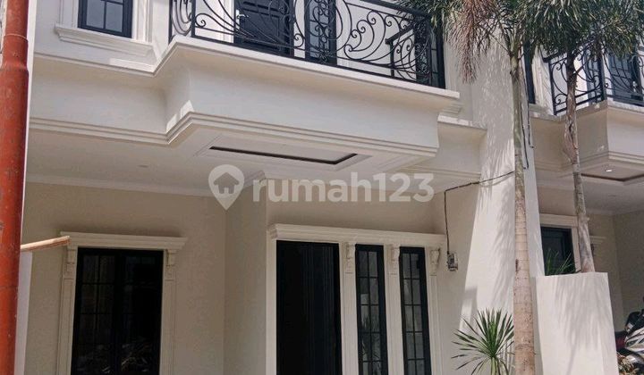 Rumah Cantik Minimalis Dalam Cluster di Jagakarsa Jakarta Selatan