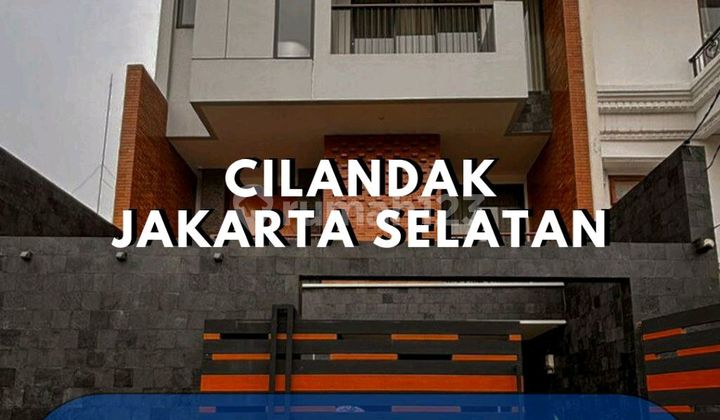 Luxury Comfortable Ready-to-Occupy House in Cilandak, South Jakarta