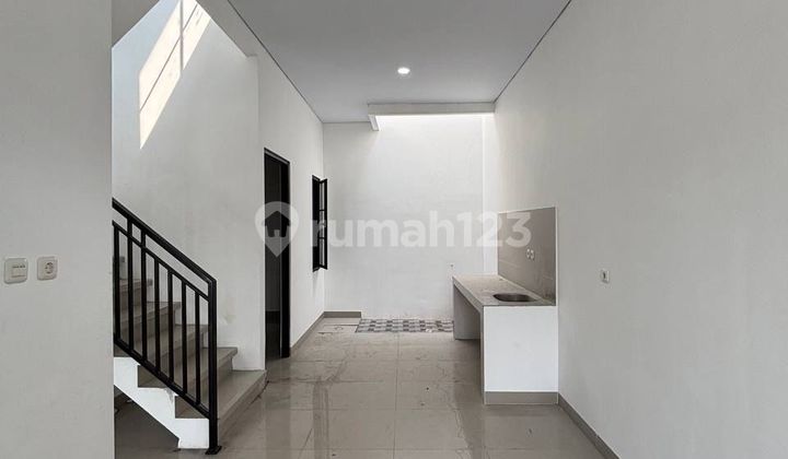 Comfortable Scandinavian House in Jagakarsa, South Jakarta 2