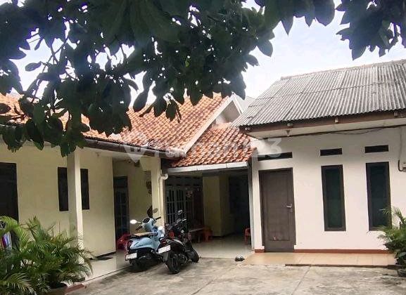 Ready-to-Occupy House for Sale in Jagakarsa, South Jakarta