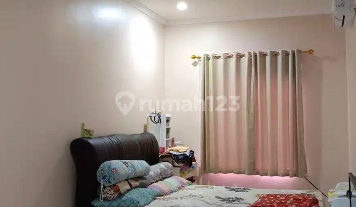 Quick Sale Beautiful Cibubur Country House Negotiable Price 2