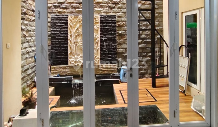 Dijual Rumah Cantik Raffles Hills Cibubur Harga Terbaik