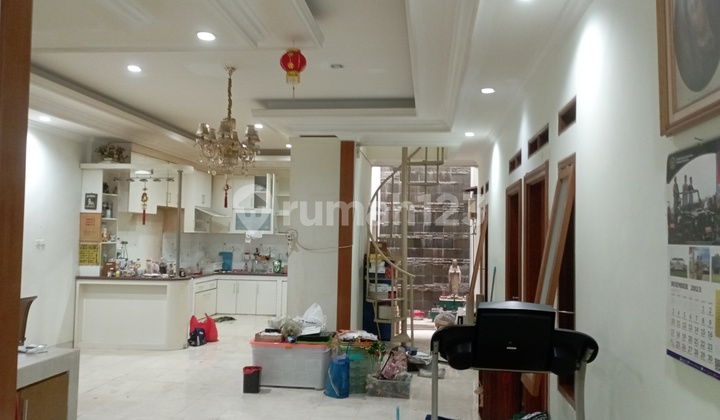 Raffles Hills Cibubur Siap Huni Dalam Cluster Harga Terbaik 2