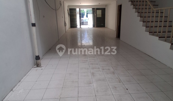 For Rent Shop House on Pluit Raya Selatan Facing the Road