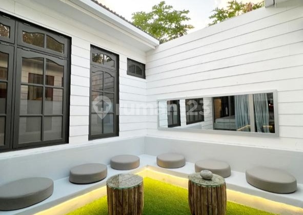 Villa 3 Bedrooms Furnished in Kerobokan