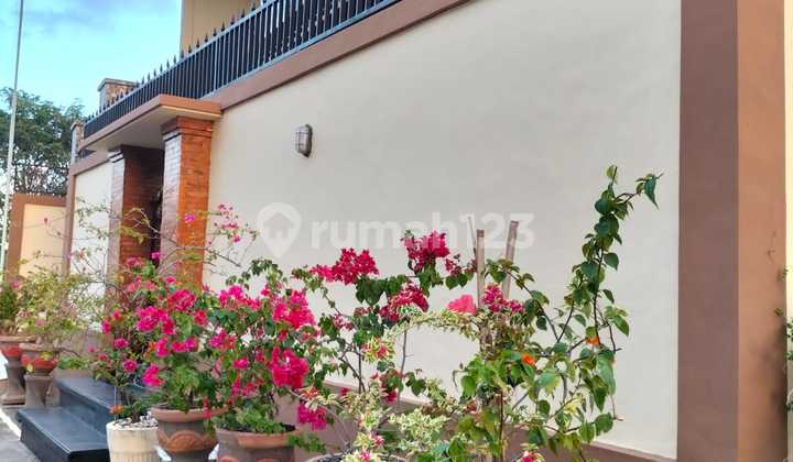 Rumah Dua Lantai+ Roof Top Munggu Badung Bali 2