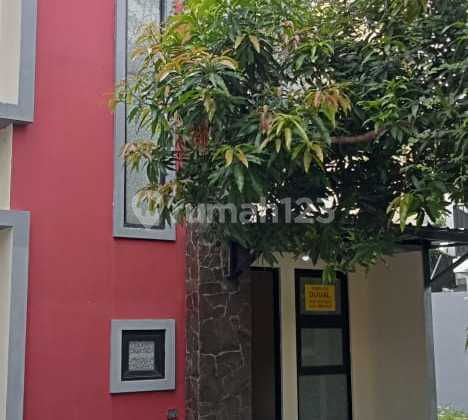 2-Story Ready-to-Occupy House in Cibubur Mansion, Bogor 2-Story Ready-to-Occupy House in Cibubur Mansion, Bogor