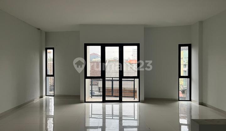 Ruko Bagus Akses Mudah di Andir Bandung Kota