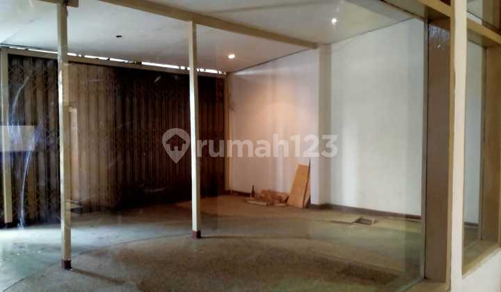 Disewakan Ruko Lokasi Strategis di Karapitan Bandung