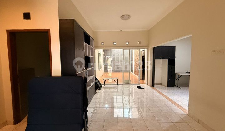 Disewakan Rumah Lux SIP Huni di Batununggal Bandung 2