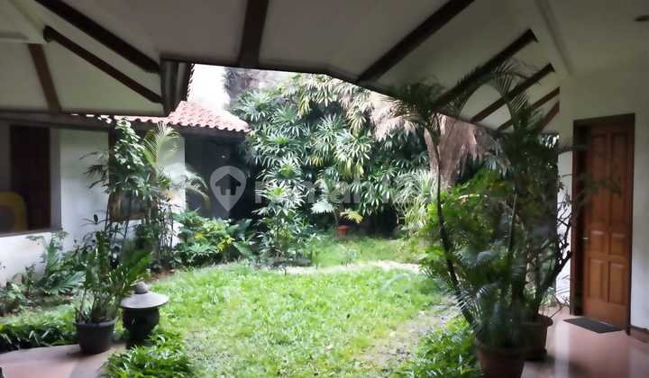 Dijual Rumah Bagus di Sayap Dago Bandung Dijual Rumah Bagus di Sayap Dago Bandung