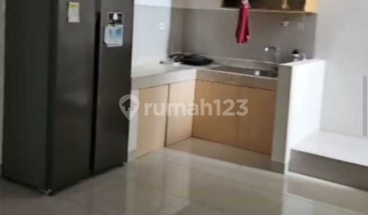 For Sale: Nice Corner House in Podomoro Bandung 2