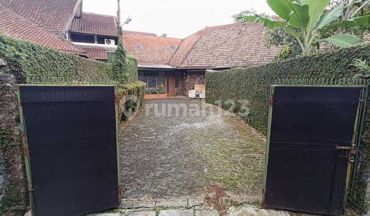 Dijual Rumah di Sayap Dago Bandung